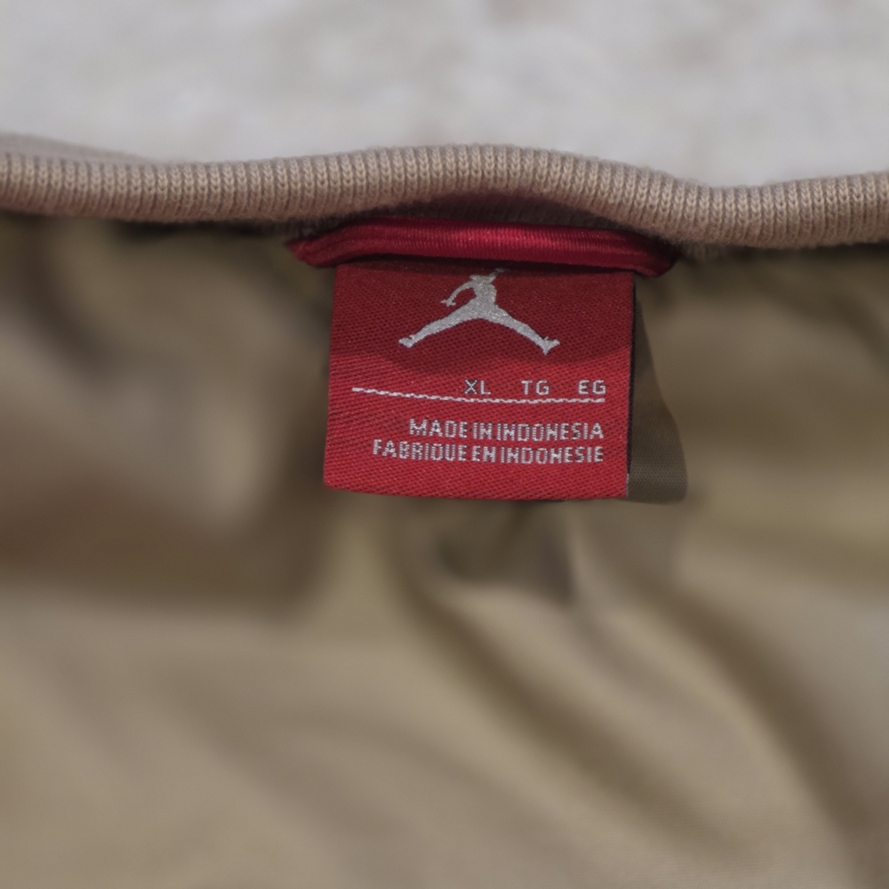 Jordan Brand Tan/Gold Quilted Bomber Jacket - Picture 4 of 9